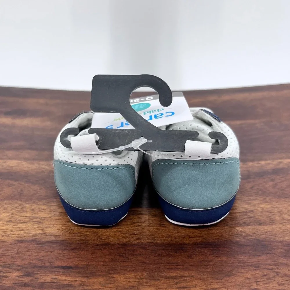 Baby Crib Shoes 0-3M White Navy Sneakers Sporty Carter's Child of Mine NEW